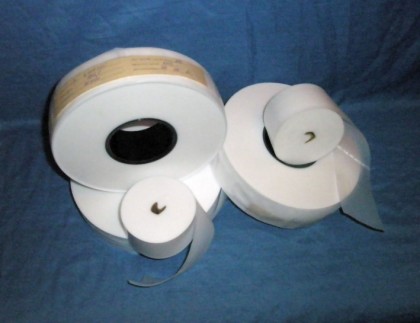 Изолента Ф-4Д КО конденсаторная ориентированная 10-90х0,02-0,04 мм. Изолента Ф-4Д КО конденсаторная ориентированная 10-90х0,02-0,04 мм.