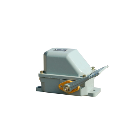 Кінцевий вимикач НВ-701. Кінцевий вимикач НВ-701.